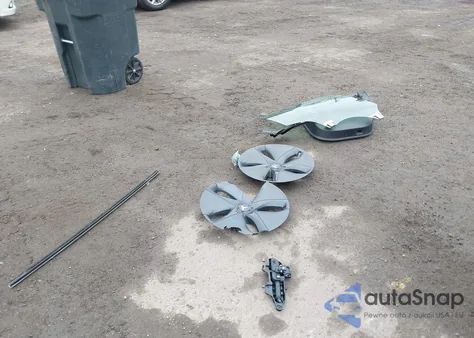 2020 Tesla Model 3 Standard Range Plus Rear-Wheel Drive/Standard Range Rear-Wheel Drive from USA, damaged, VIN 5YJ3E1EA7LF659172